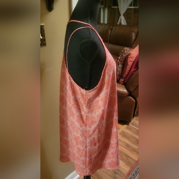 Forever 21 Red Geometric Sleeveless Mini Dress, Size Medium - Picture 4 of 7